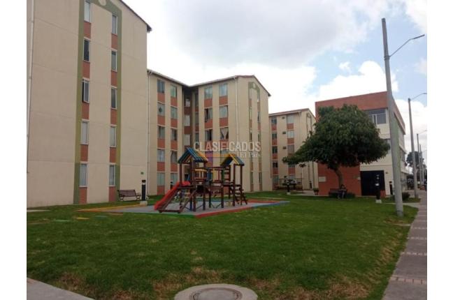 Apartamentos, Alquiler, Funza - $1.300.000