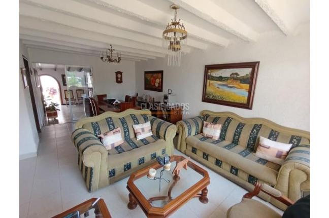Casas, Venta, La Merced - $550.000.000