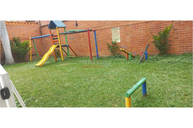 Apartamentos, Alquiler en La Hacienda