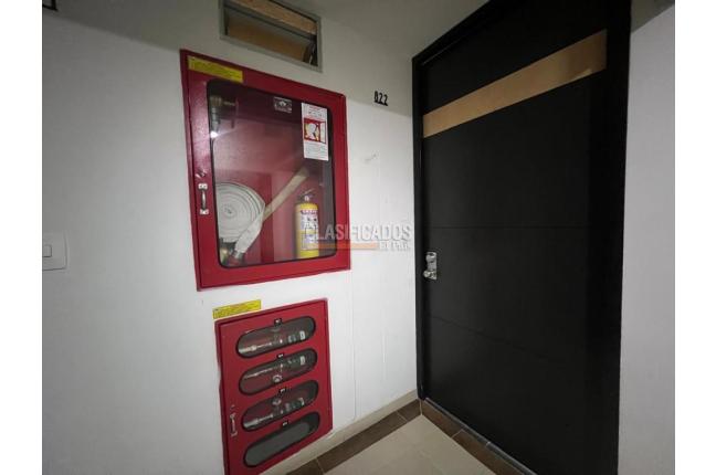 Apartamentos, Alquiler, Ciudad Jardín - $3.000.000