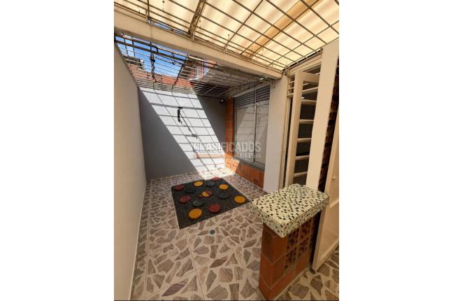 Casas, Venta, Candelaria - $240.000.000
