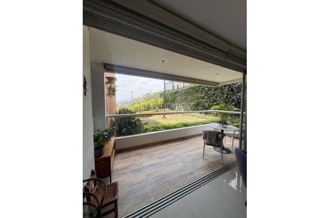Apartamentos, Venta, Cristales - $880.000.000