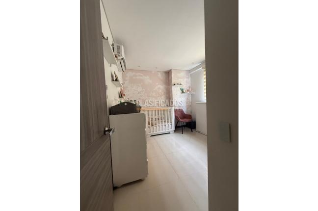Apartamentos, Venta, Cristales - $880.000.000