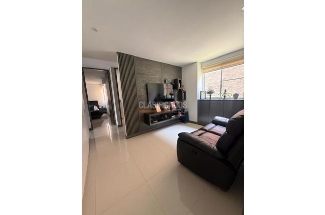 Apartamentos, Venta, Cristales - $880.000.000