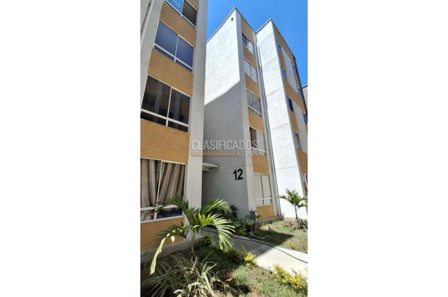 Apartamentos, Alquiler, Candelaria - $800.000