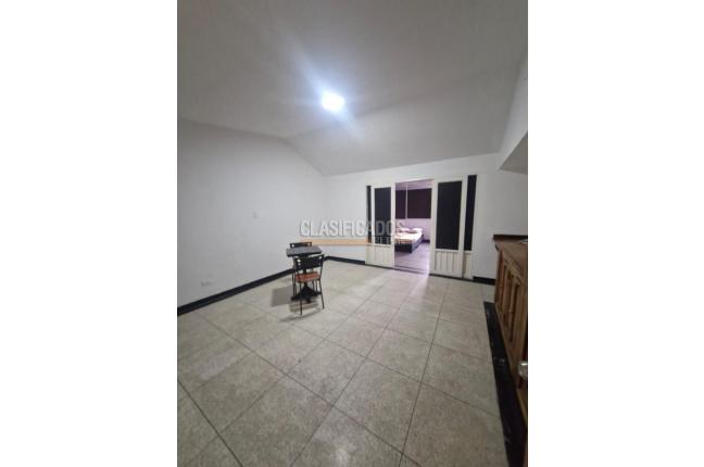 Casas, Alquiler, Armenia - $4.300.000