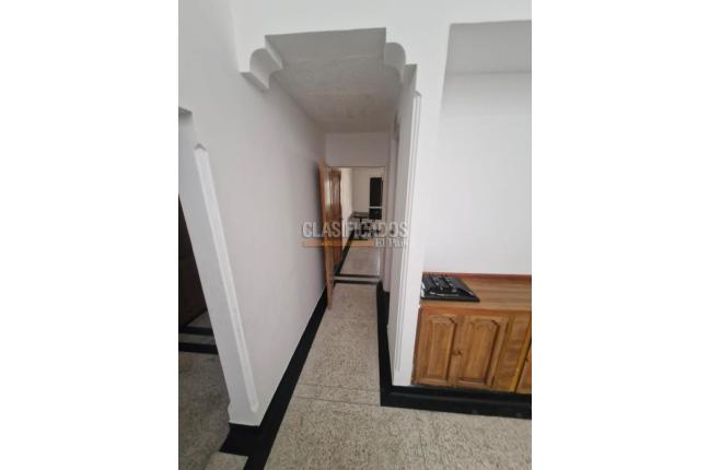 Casas, Alquiler, Armenia - $4.300.000