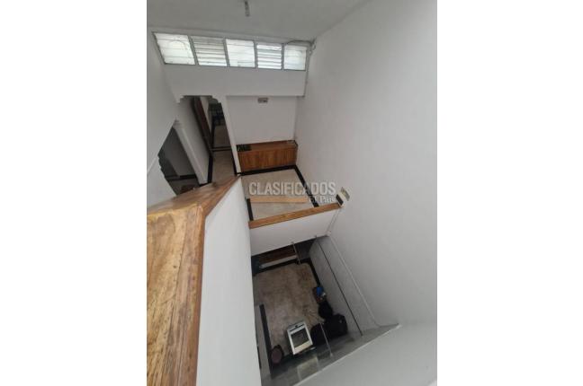 Casas, Alquiler, Armenia - $4.300.000