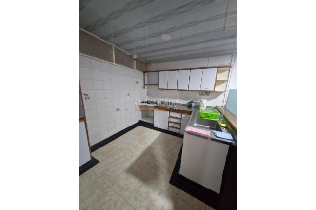 Casas, Alquiler, Armenia - $4.300.000