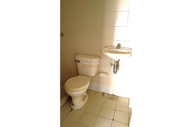 Locales y Bodegas, Alquiler, Barranquilla - $1.800.000
