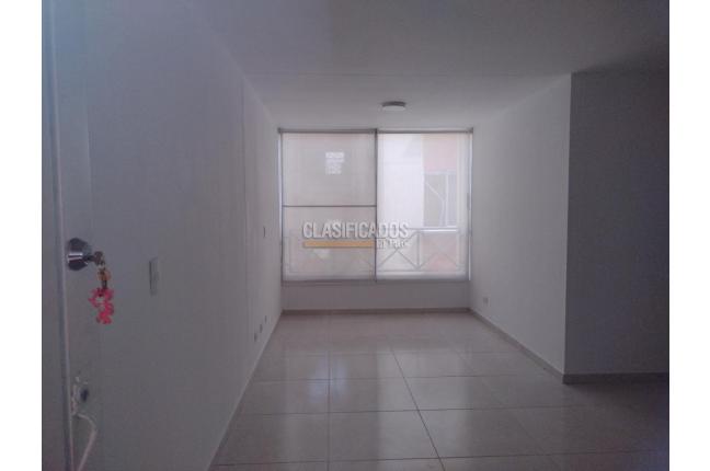 Apartamentos, Alquiler, Torres de Comfandi - $1.350.000
