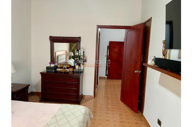 Casas, Venta, La Merced - $850.000.000