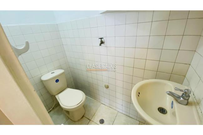 Apartaestudios, Alquiler, 20 de Julio - $850.000