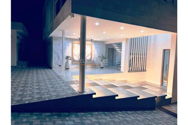 Casas, Alquiler, Ciudad Jardín - $250.000