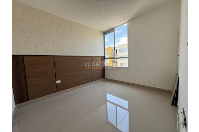 Apartamentos, Alquiler, Tierralinda del Lago - $1.000.000