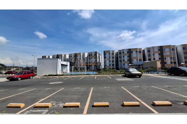 Apartamentos, Alquiler, Candelaria - $900.000