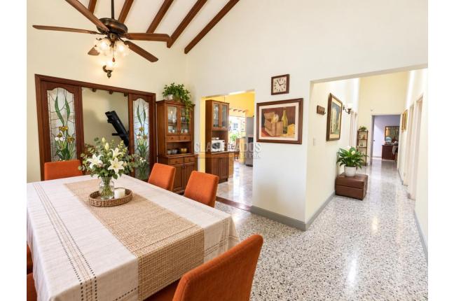 Casas, Venta, Capri - $760.000.000