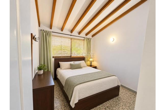 Casas, Venta, Capri - $760.000.000