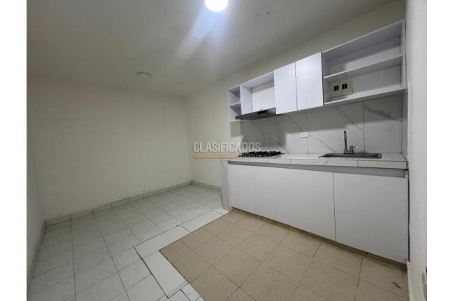Casas, Alquiler, Capri - $1.600.000