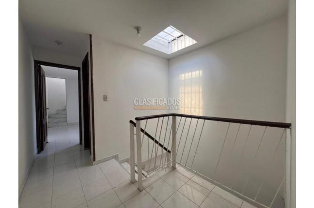 Casas, Alquiler, Capri - $1.600.000