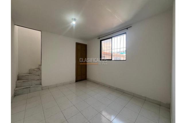 Casas, Alquiler, Capri - $1.600.000