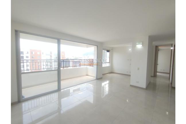 Apartamentos, Alquiler, Prados del Norte - $2.200.000