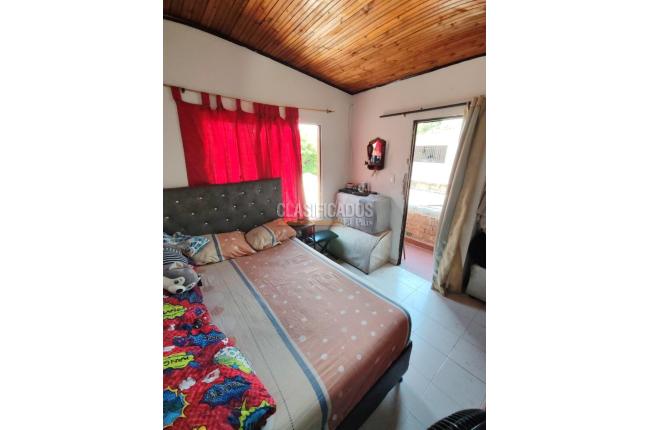 Edificios, Venta, Salomia - $370.000.000