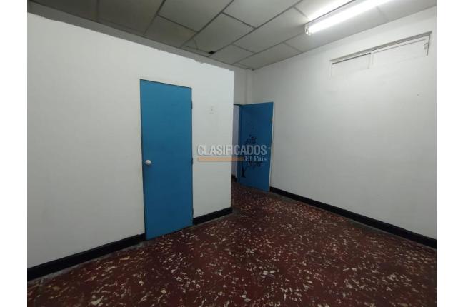 Locales y Bodegas, Alquiler, El Peñón - $2.400.000