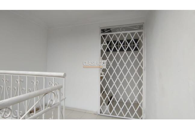 Casas, Alquiler en Caney