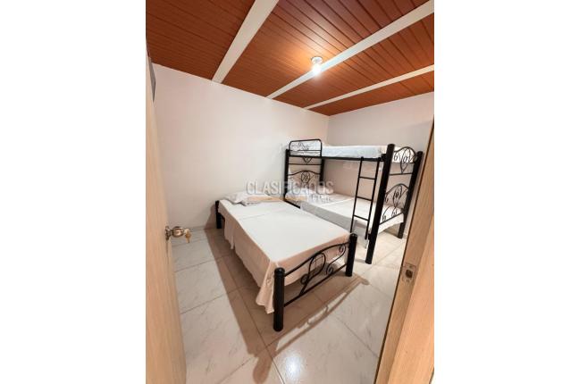 Casas, Venta, Ginebra - $470.000.000