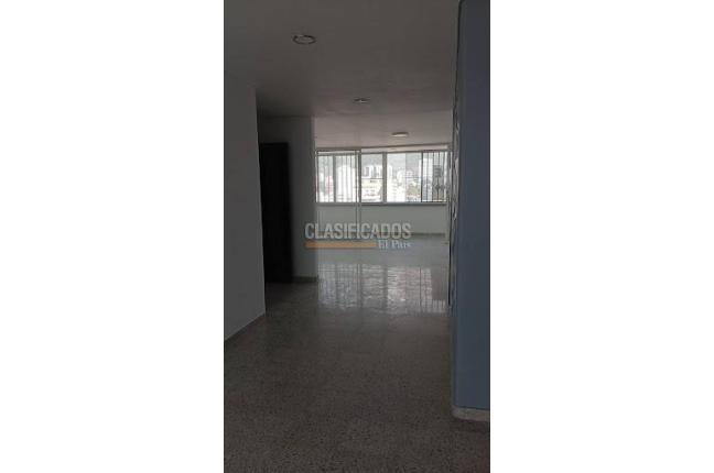 Apartamentos, Alquiler, Versalles - $4.000.000