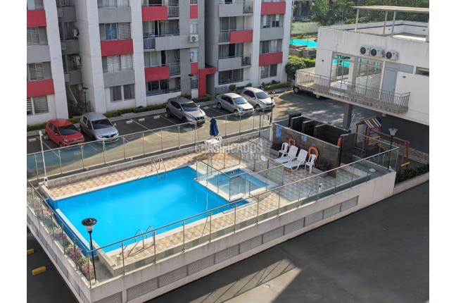 Apartamentos, Alquiler, La Hacienda - $2.500.000
