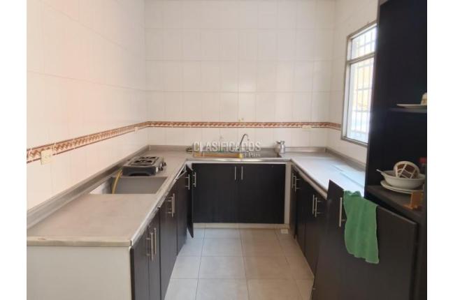 Locales y Bodegas, Alquiler, Alameda - $5.500.000