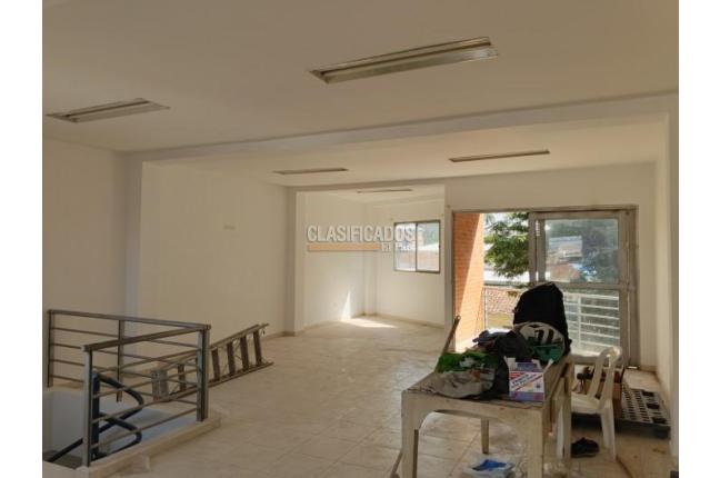 Locales y Bodegas, Alquiler, Alameda - $5.500.000