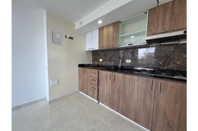 Apartamentos, Alquiler, Candelaria - $830.000