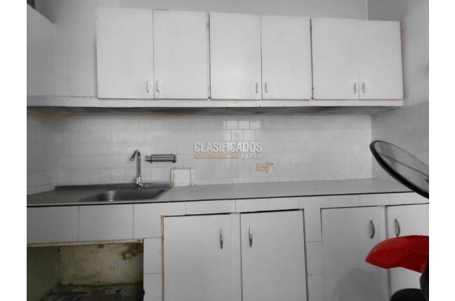 Casas, Alquiler, Granada - $5.000.000