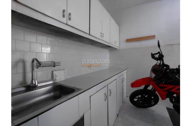 Casas, Alquiler, Granada - $5.000.000