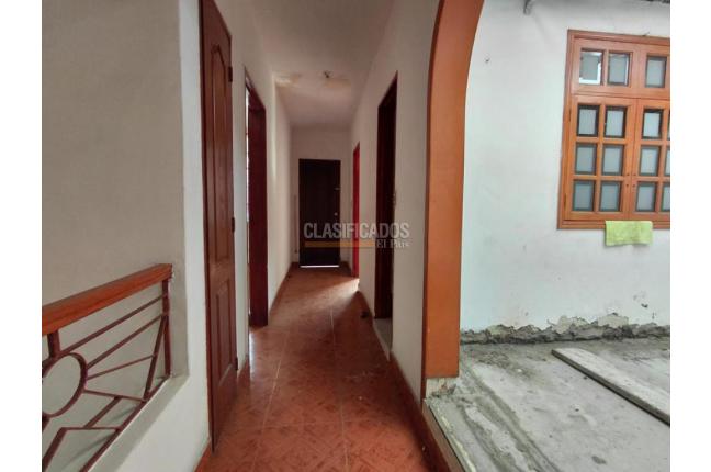 Casas, Alquiler, Granada - $5.000.000
