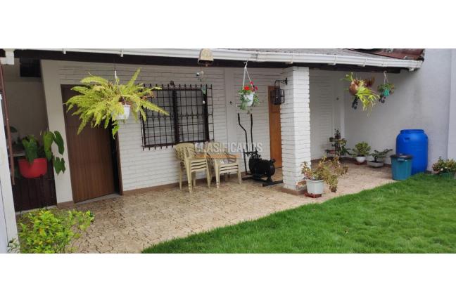 Casas, Alquiler en La Flora