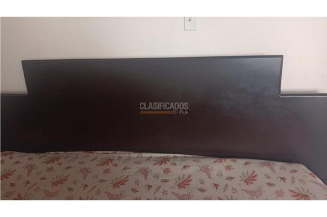VENDO CAMA Y NOCHERO - Muebles