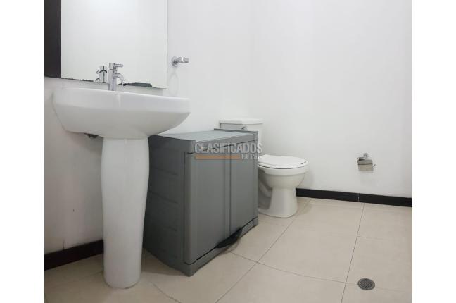 Locales y Bodegas, Alquiler, Versalles - $1.700.000