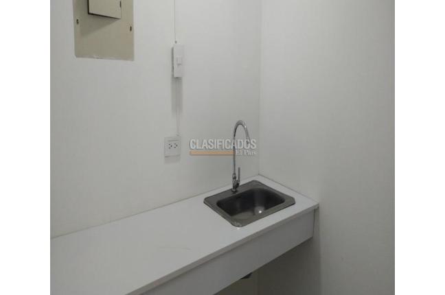 Locales y Bodegas, Alquiler, Versalles - $1.700.000