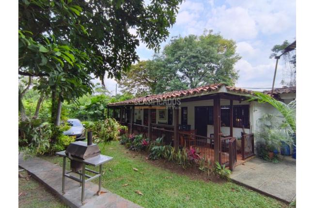 Casas, Alquiler en Pance