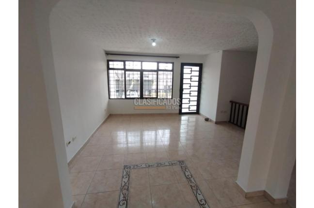 Casas, Alquiler, El Bosque - $2.700.000