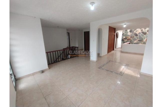 Casas, Alquiler, El Bosque - $2.700.000