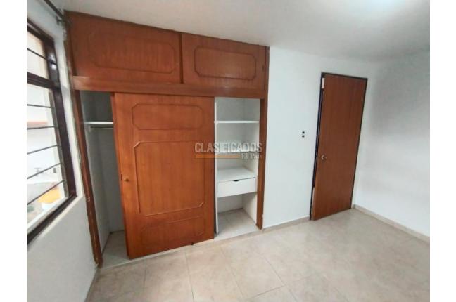 Casas, Alquiler, El Bosque - $2.700.000