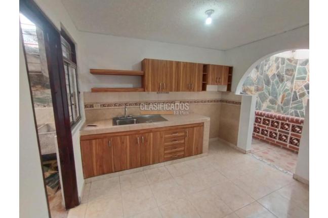 Casas, Alquiler, El Bosque - $2.700.000