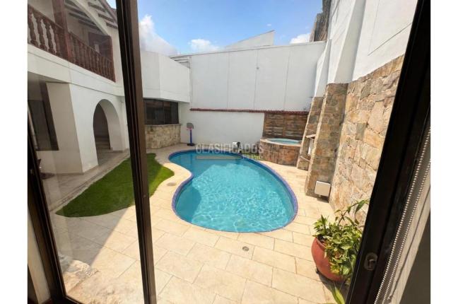 Casas, Venta en Cristales