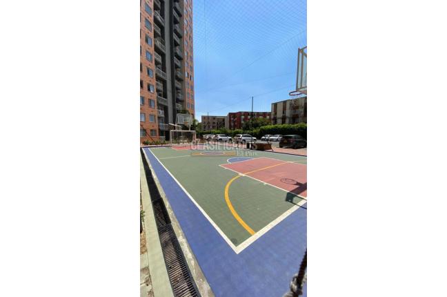 Apartamentos, Alquiler en Ciudad 2.000