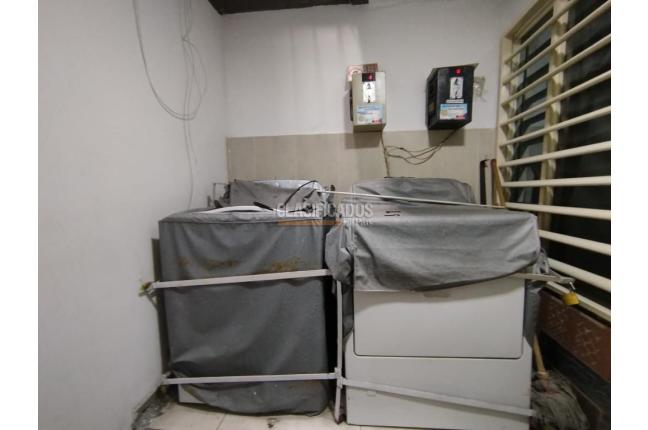 Apartaestudios, Alquiler en Las Granjas